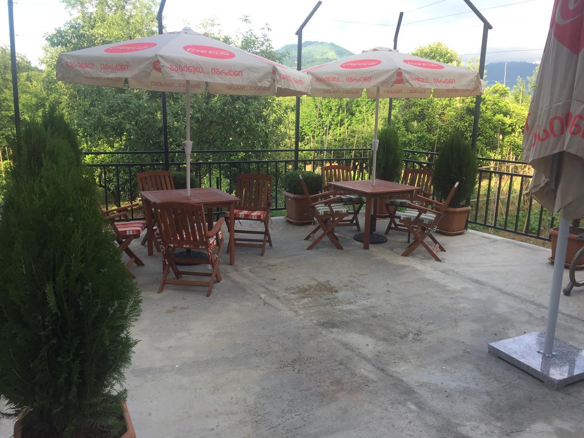 Hotel Botanica Chakvi Luaran gambar